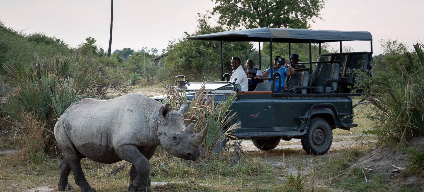 botswana and rwanda safari